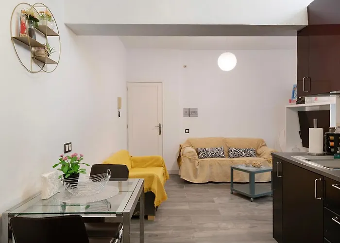 Piso Leon Y Castillo * Arrecife